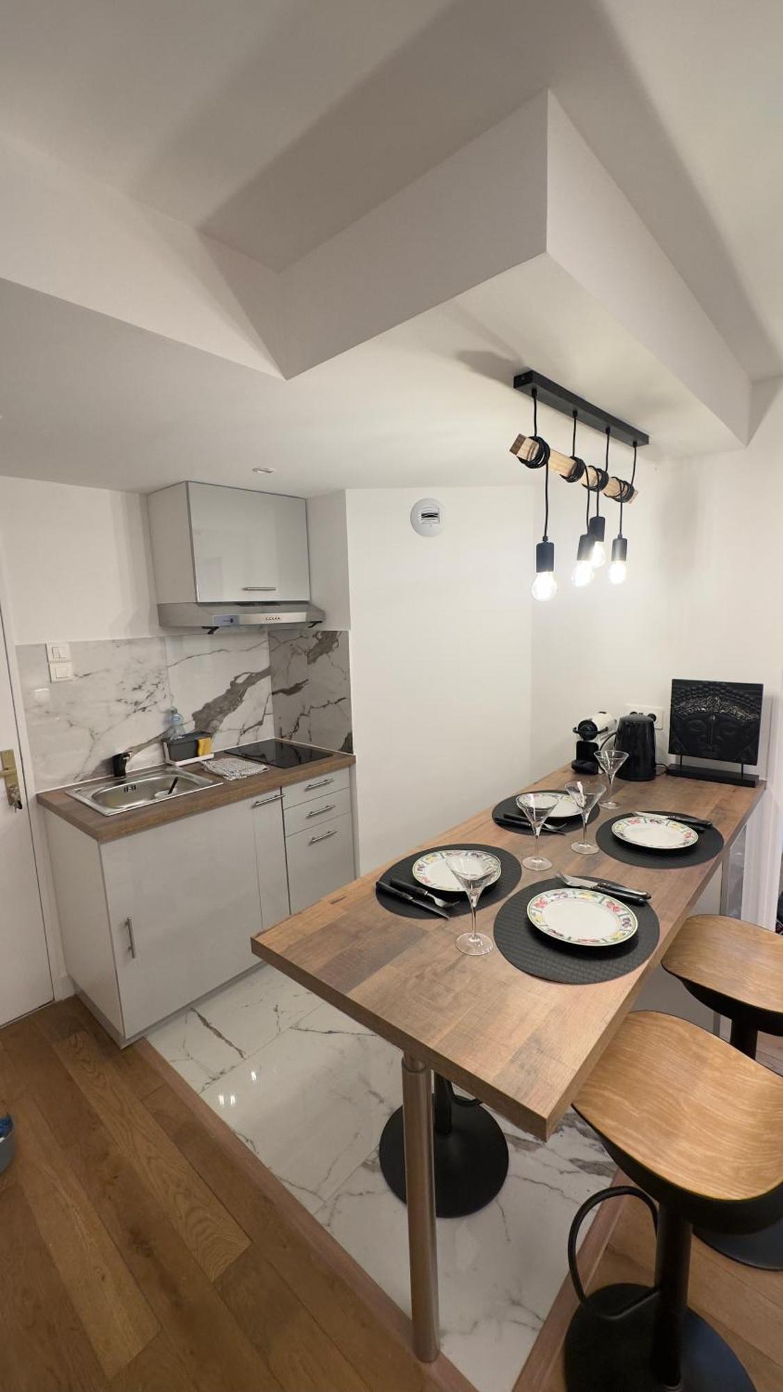 Appartement 5Min To Disneyland, Parking Prive Маньи-ле-Онгр Экстерьер фото